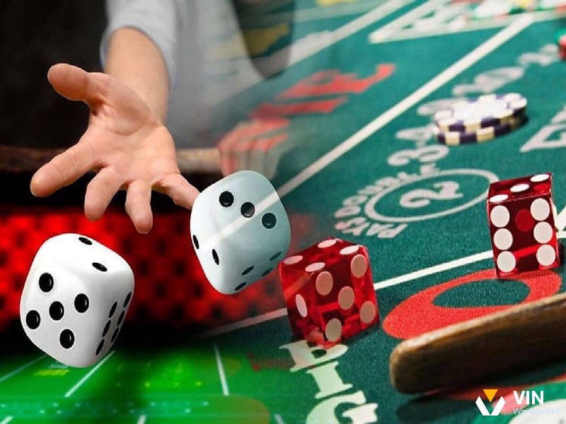 Chiến lược Martingale áp dụng việc nhân đôi số tiền cược sau mỗi lần thua, nhằm gia tăng khả năng thu hồi vốn và đạt lợi nhuận khi thắng