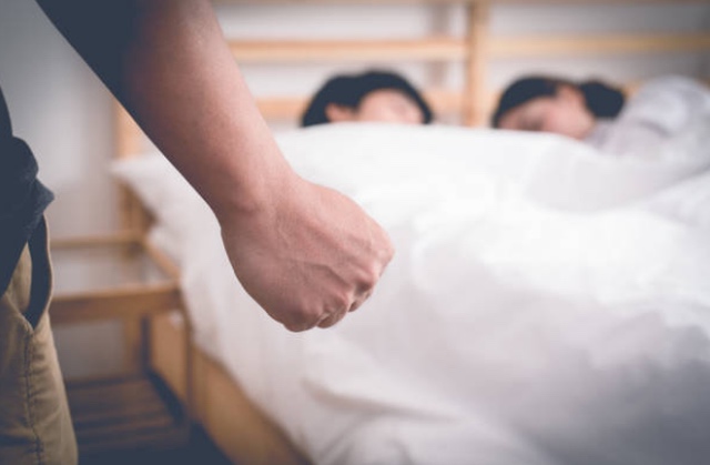 Giải mã giấc mơ thấy vợ ngoại tình - Điềm báo từ chuyên gia