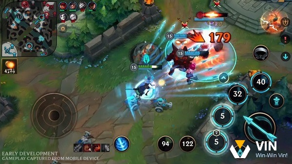Hệ thống điều khiển là yếu tố quyết định trải nghiệm chơi game giống lol mobile