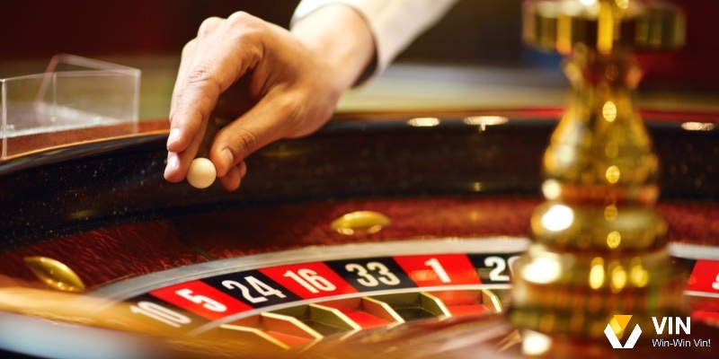 Blaise Pascal, với phát minh cơ học của mình, đã khởi nguồn cho hành trình hình thành trò chơi đỏ đen nổi tiếng toàn thế giới.